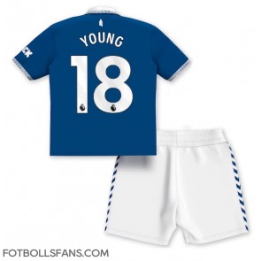 Everton Ashley Young #18 Replika Hemmatröja Barn 2023-24 Kortärmad (+ Korta byxor)